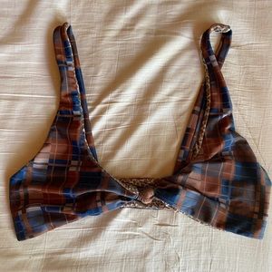 Acacia Spain top in Paniolo